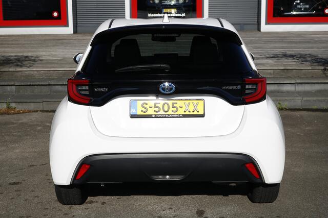 Toyota YARIS 1.5 Hybrid Dynamic