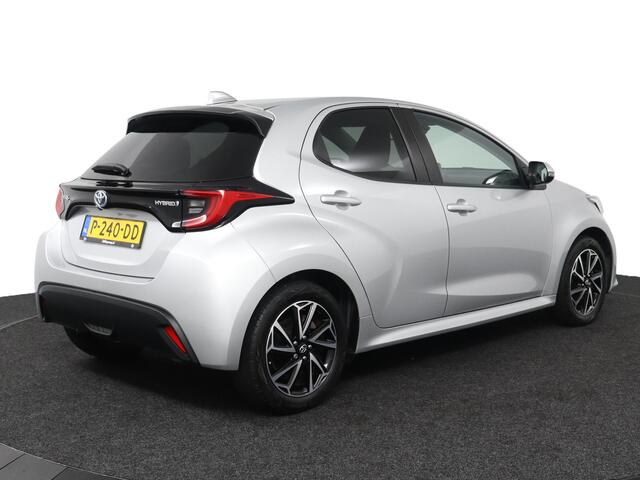 Toyota YARIS 1.5 Hybrid Dynamic | Lichtmetaal 17'' | Climate control | Parkeercamera | Apple Carplay/Android Auto |