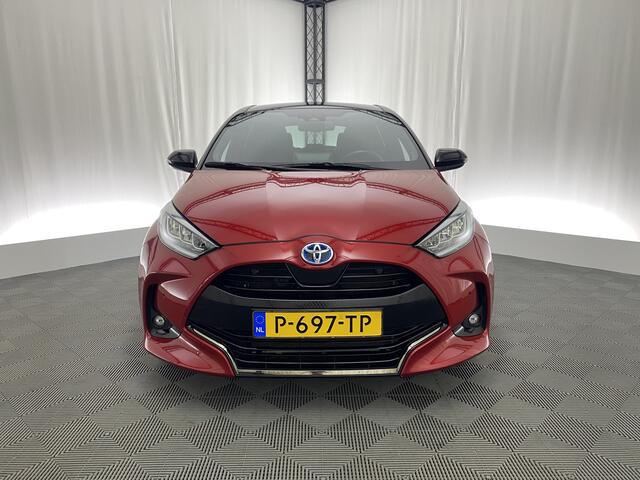 Toyota YARIS 1.5 Hybrid Executive | Apple carplay| Pano dak | JBL | 17 inch