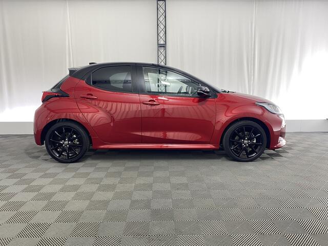 Toyota YARIS 1.5 Hybrid Executive | Apple carplay| Pano dak | JBL | 17 inch