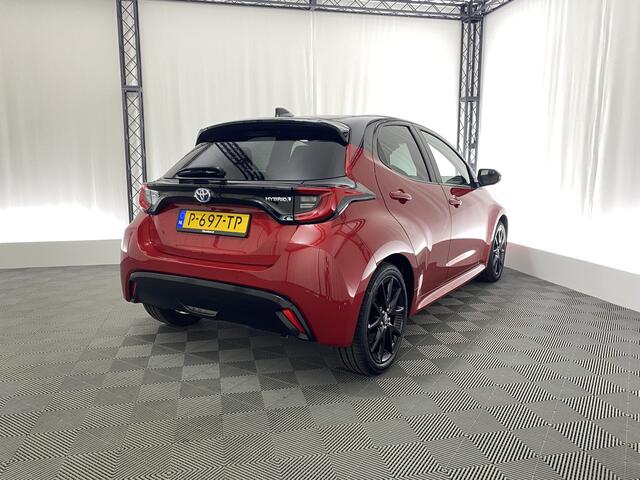 Toyota YARIS 1.5 Hybrid Executive | Apple carplay| Pano dak | JBL | 17 inch
