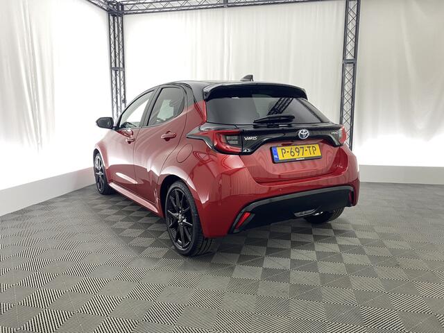 Toyota YARIS 1.5 Hybrid Executive | Apple carplay| Pano dak | JBL | 17 inch
