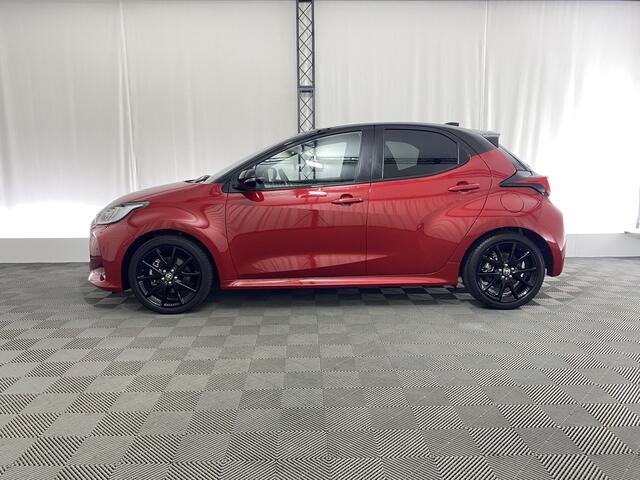 Toyota YARIS 1.5 Hybrid Executive | Apple carplay| Pano dak | JBL | 17 inch