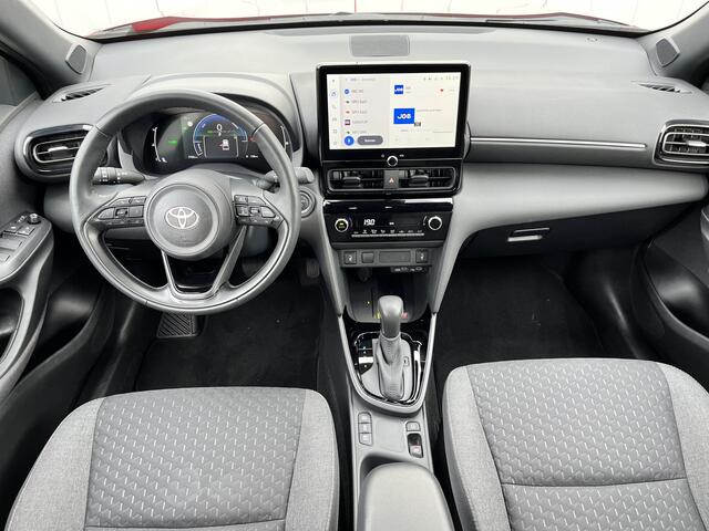 Toyota YARIS Cross 1.5 Hybrid 130PK First Edition Limited 2024 Model Trekhaak Stoel Stuur Verwarming Keyless Carplay Groot Scherm