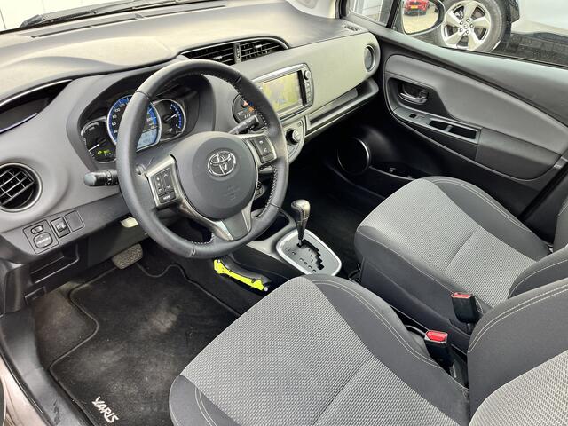 Toyota YARIS 1.5 Hybrid Lease Clima Cruise Trekhaak Dealer onderhouden NL auto!