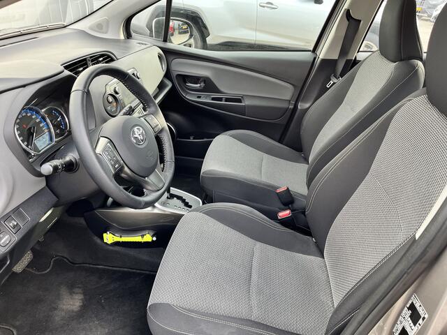 Toyota YARIS 1.5 Hybrid Lease Clima Cruise Trekhaak Dealer onderhouden NL auto!