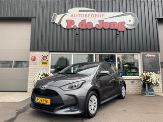 toyota-yaris-1.5-hybrid,-camera,-ac
