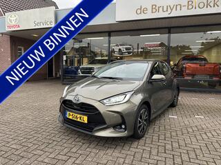 toyota-yaris-1.5-hybrid-dynamic-aut