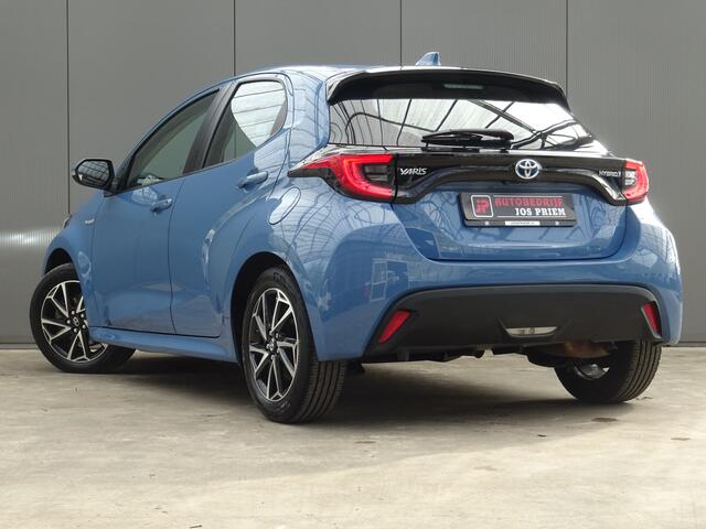 Toyota YARIS 1.5 Hybrid Dynamic * LED * CAMERA * NAVIGATIE !!
