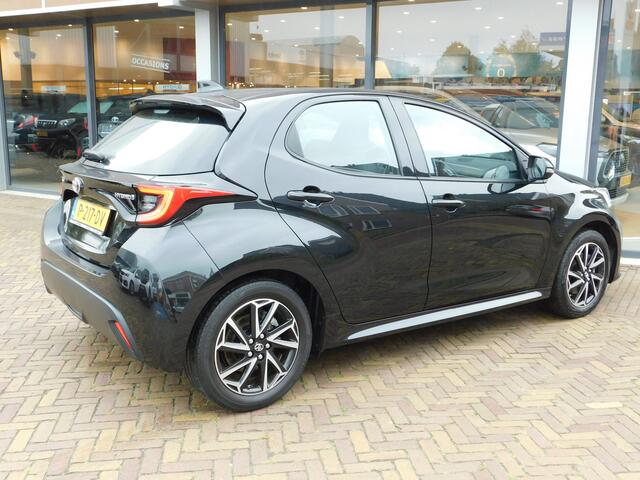 Toyota YARIS 1.5 Hybrid Dynamic