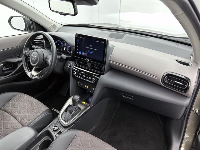 Toyota YARIS Cross 1.5 Hybrid Executive | Premium uitgevoerd | Pano dak | Halflederen interieur|