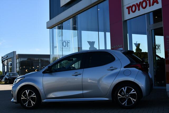Toyota YARIS 1.5 Hybrid 115 Style Limited Automaat 116pk | Stoelverwarming | Parkeersensor vóór & achter | Dodehoekdetectie |