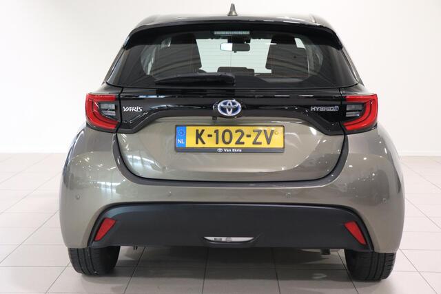 Toyota YARIS 1.5 Hybrid Dynamic, 1e eigenaar, Parkeersensoren voor en achter, Climate Control, Apple CarPlay / Android Auto, LM velgen, Camera!