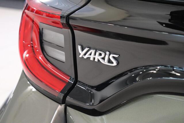 Toyota YARIS 1.5 Hybrid Dynamic, 1e eigenaar, Parkeersensoren voor en achter, Climate Control, Apple CarPlay / Android Auto, LM velgen, Camera!