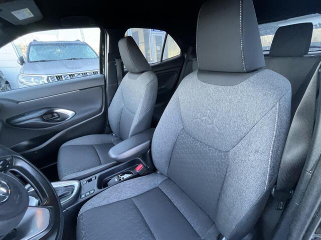 Toyota YARIS Cross 1.5 Hybrid Dynamic Comfort Pack All season