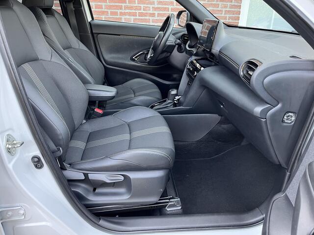 Toyota YARIS Cross 1.5 Hybrid Adventure *Head-up*Dode hoek detectie*