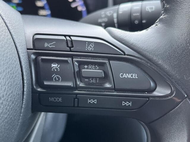 Toyota YARIS Cross 1.5 Hybrid Adventure *Head-up*Dode hoek detectie*