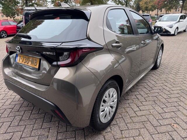 Toyota YARIS 1.5 Hyb. Active Navigatie, Automaat. Camera