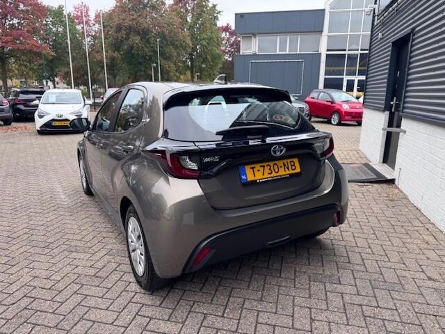 Toyota YARIS 1.5 Hyb. Active Navigatie, Automaat. Camera