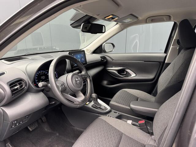 Toyota YARIS Cross 1.5 Hybrid 115 Active Plus | Head-up display | Stoel/stuur verw. | LED | Keyless | Elektr. achterklep |