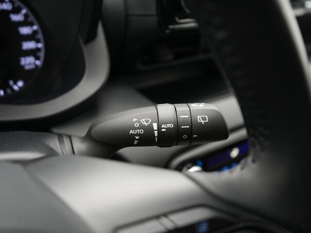 Toyota YARIS 1.5 Hybrid Active Limited