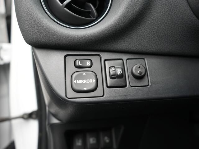 Toyota YARIS 1.5 Hybrid Design Sport