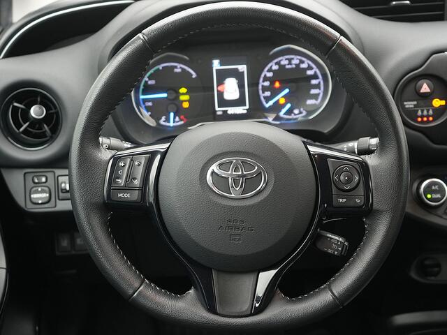 Toyota YARIS 1.5 Hybrid Design Sport