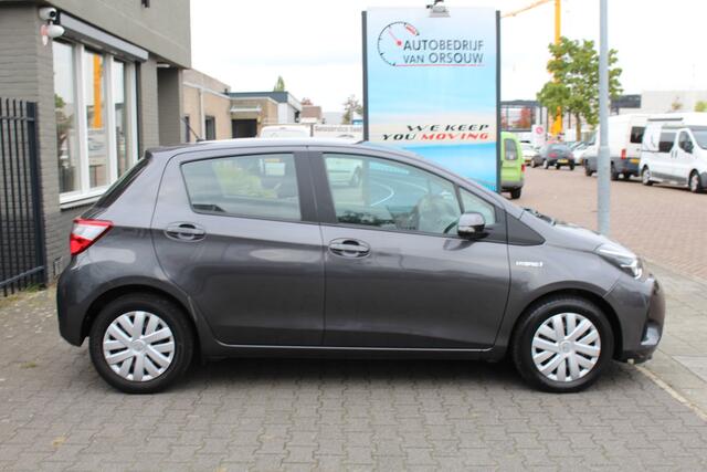 Toyota YARIS 1.5 Hybrid Active Clima Cruise C. Camera Audio/Groot scherm
