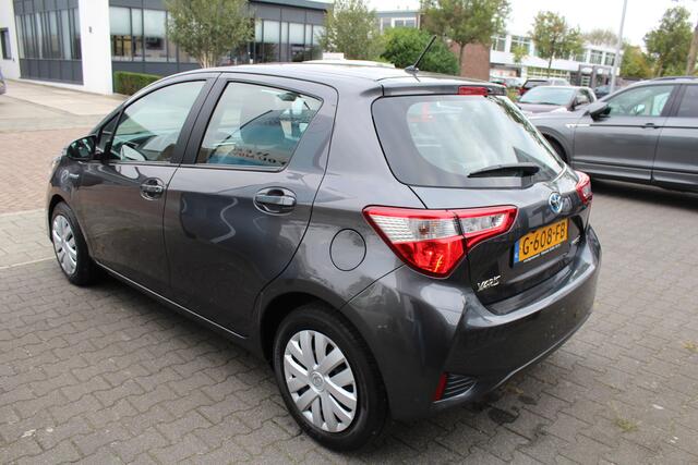 Toyota YARIS 1.5 Hybrid Active Clima Cruise C. Camera Audio/Groot scherm