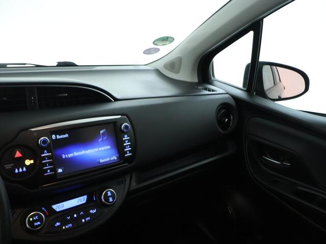 Toyota YARIS 1.5 Hybrid Dynamic | Voorstoelen verwarmd |