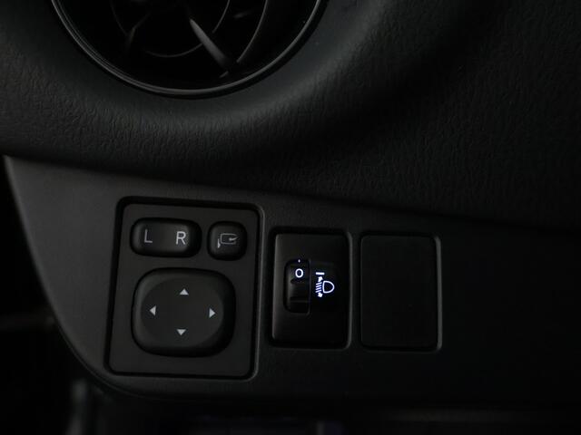 Toyota YARIS 1.5 Hybrid Dynamic | Voorstoelen verwarmd |