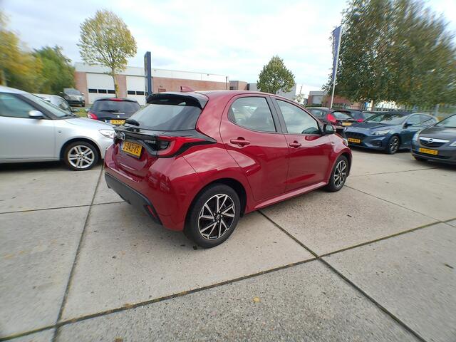 Toyota YARIS 1.5 Hyb. Dynamic