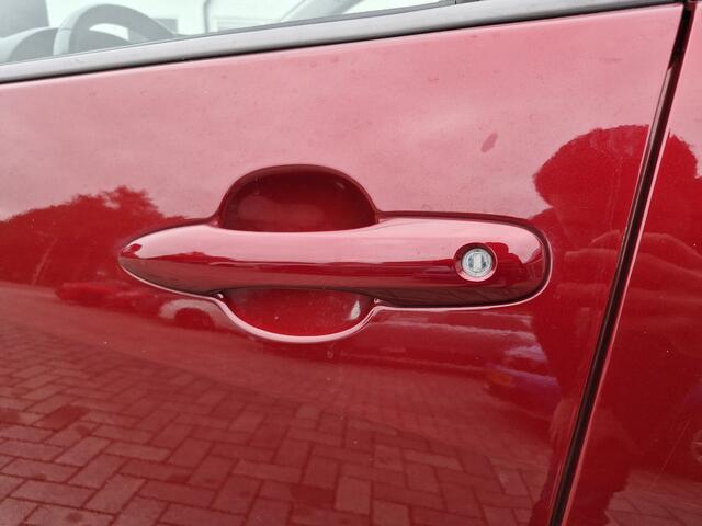 Toyota YARIS Comfort 1.5 Hybrid 115 | LMV | Camera