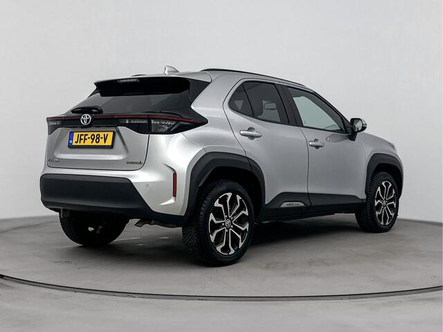 Toyota YARIS Cross 1.5 Hybrid Dynamic | Apple Carplay & Android Auto | Parkeercamera |
