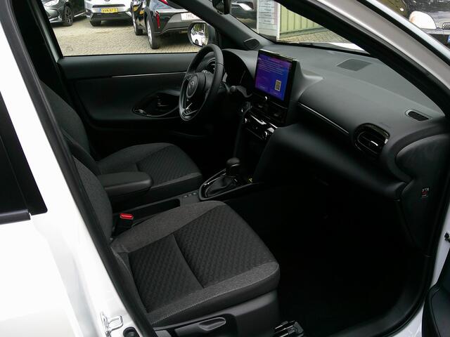 Toyota YARIS Cross 1.5 Hybrid 130 Dynamic Bi-tone