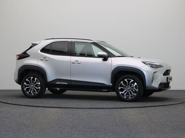Toyota YARIS Cross 1.5 Hybrid 130 Dynamic | Achteruitrijcamera | Stuur, Voorruit en stoelverwarming | Apple Carplay & Android Auto |