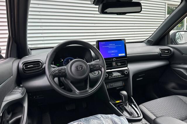 Toyota YARIS Cross 1.5 Hybrid 130 Team-Player NIEUW Safety+ Winter-Pakket