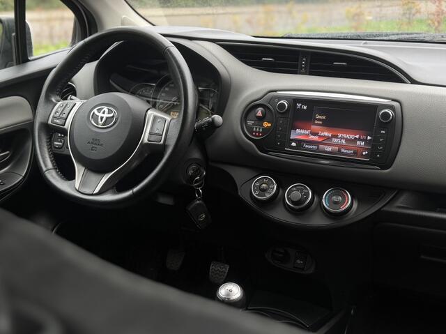 Toyota YARIS 1.0 VVT-i Now Airco Elek.R Bt