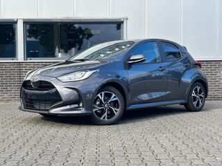 toyota-yaris-1.5-hybrid-teamplayer-