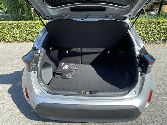 Toyota YARIS Cross 1.5 Hybrid 115 First Edition Comfort Pack