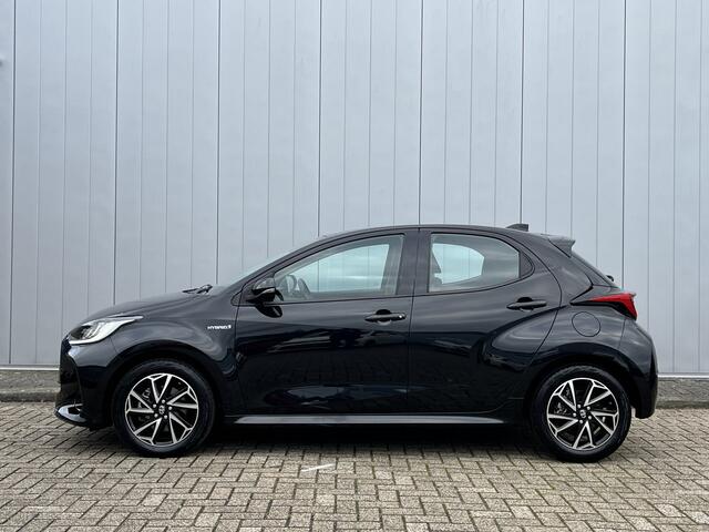 Toyota YARIS 1.5 Hybrid Dynamic NL Auto Dealer Onderhouden Parkeersensoren Keyless Carplay Clima Cruise
