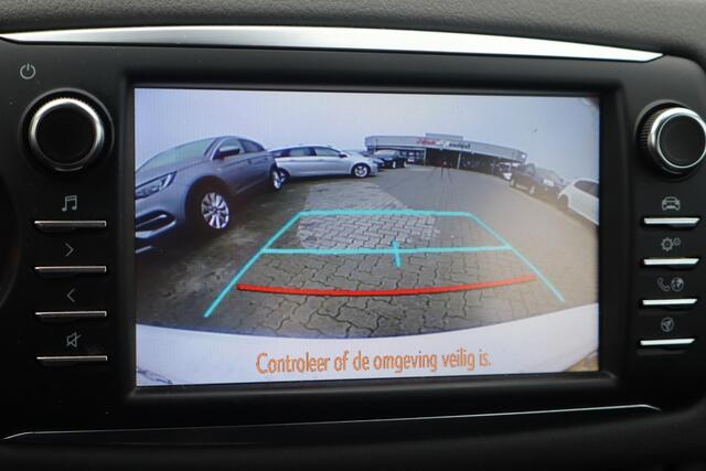 Toyota YARIS 1.0 VVT-i Aspiration Navigatie, Camera, Climate control, Cruise control