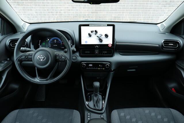 Toyota YARIS 1.5 Hybrid 115 First Edition, Apple Carplay, Android Auto, Keyless entry, Camera, LED verlichting!