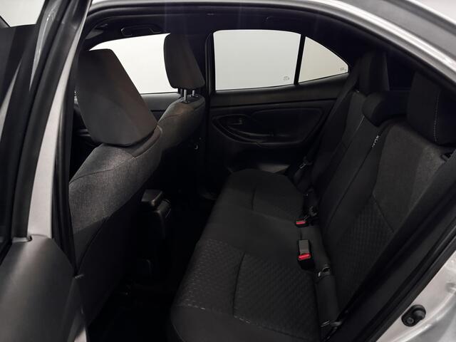 Toyota YARIS Cross 1.5 Hybrid 115 Dynamic Clima, Camera, Apple carplay, Winterpakket, Keyless start, Stuur verwarmd, 3 jaar garantie