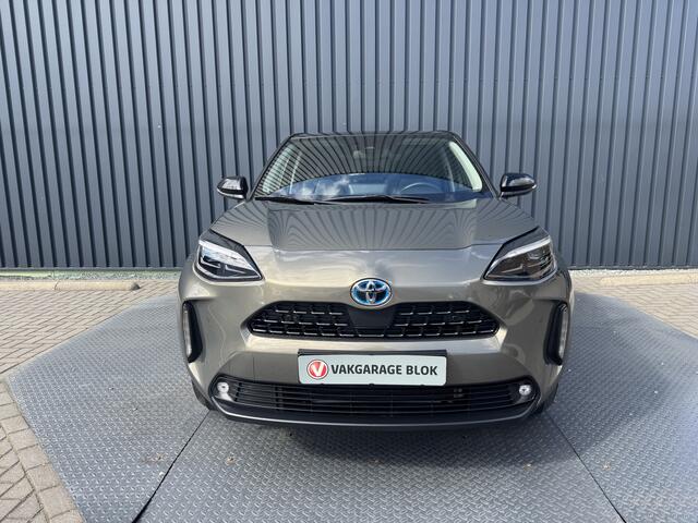 Toyota YARIS Cross 1.5 Hybrid Executive / Bi tone | Oxide brons | Pano dak | Afnm. Trekhaak | 10 jr GARANTIE | Rijklaar!!