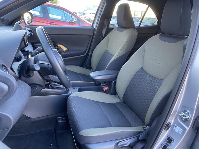 Toyota YARIS Cross 1.5 Hybrid Explore NL Auto Dealer Onderhouden 1e Eigenaar