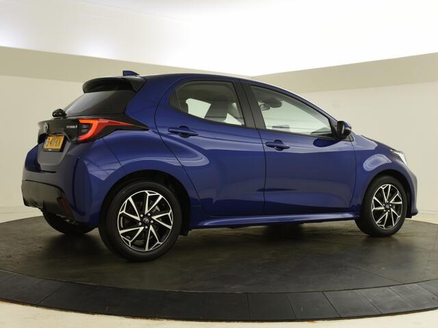 Toyota YARIS 1.5 Hybrid Dynamic | Camera | Apple & Android Carplay | Led