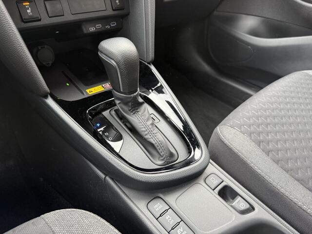 Toyota YARIS 1.5 Hybr 130 Dynamic