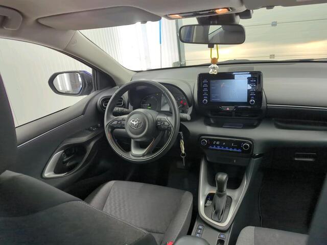 Toyota YARIS 1.5 Hybrid Active Auto. Navigatie Apple Carplay/Android Auto Camera Adaptive Cruise Control Climate Control