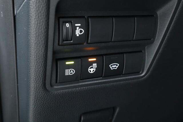 Toyota YARIS Cross 1.5 Hybrid 130 Teamplayer | Forest Green | Winter Pack | Safety Pack | Navi | Adapt. Cruise | Keyless | Camera